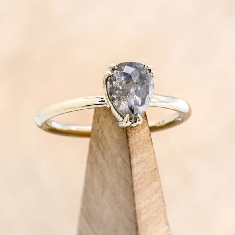 "ANDROMEDA" - SOLITAIRE ENGAGEMENT RING WITH DOUBLE CLAW PRONGS - MOUNTING ONLY- SELECT YOUR OWN STONE