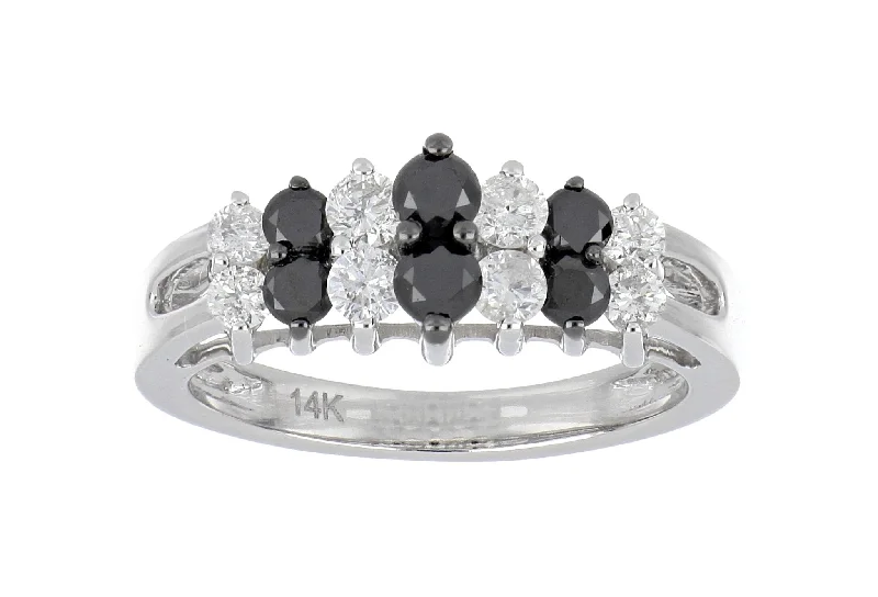 Black Diamond Ring (Black Diamond 0.55 cts. White Diamond 0.48 cts.)