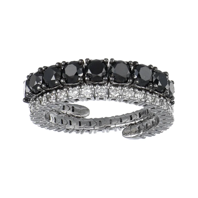 Black Diamond Ring (Black Diamond 1.88 cts. White Diamond 0.53 cts.)