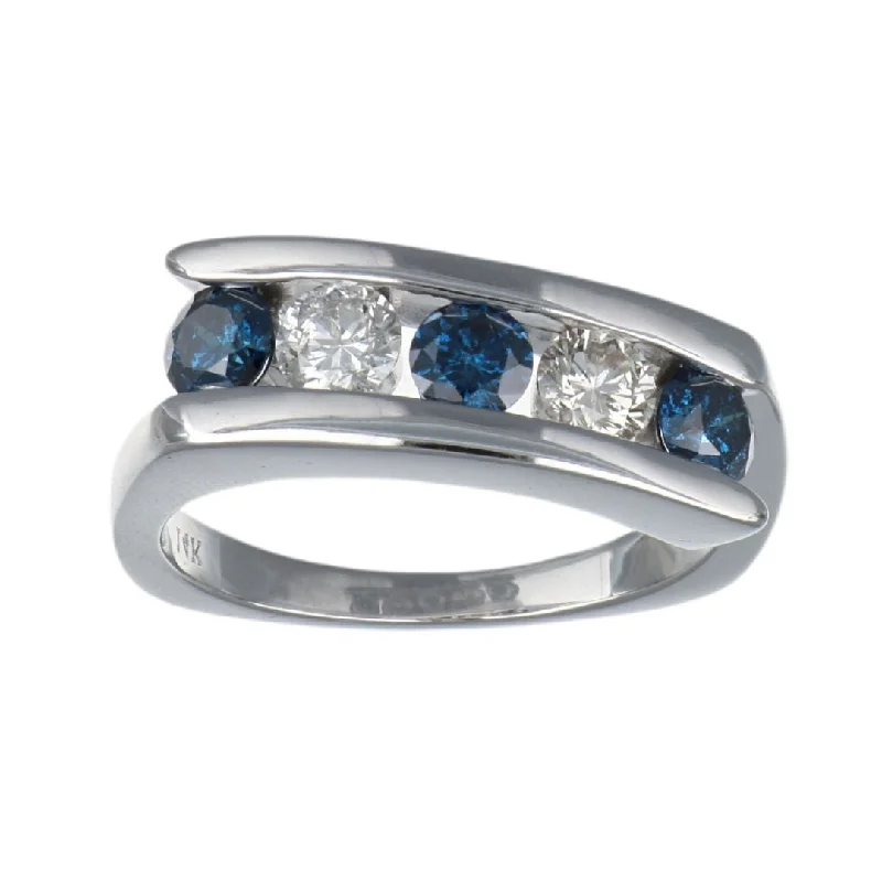 Blue Diamond Ring (Blue Diamond 0.62 cts. White Diamond 0.42 cts.)