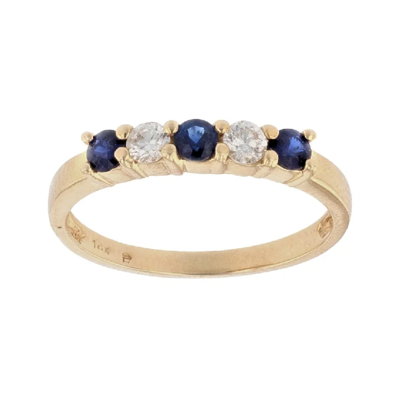 Blue Sapphire Ring (Blue Sapphire 0.35 cts. White Diamond 0.19 cts.)