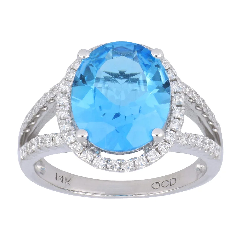 Blue Topaz Ring (Blue Topaz 5.31 cts. White Diamond 0.44 cts.)