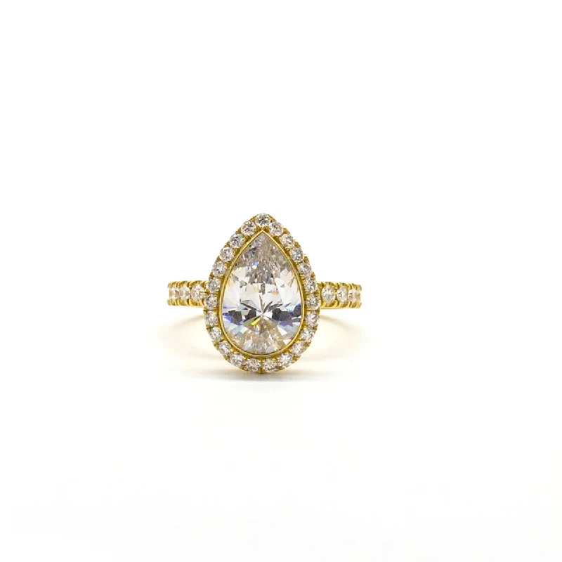 Pear Diamond Engagement Ring