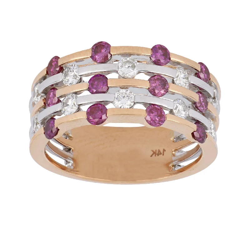 Purple Diamond Ring (Purple Diamond 0.7 cts. White Diamond 0.57 cts.)