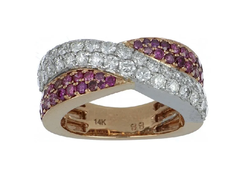 Purple Diamond Ring (Purple Diamond 0.74 cts. White Diamond 1.34 cts.)