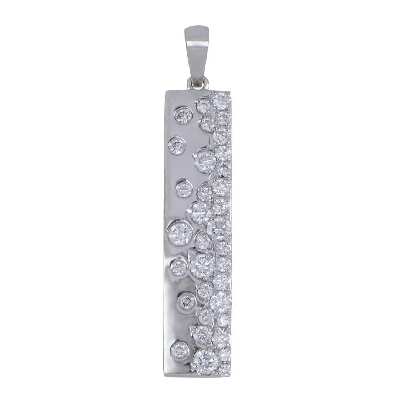 White Diamond Pendant (White Diamond 0.76 cts.)