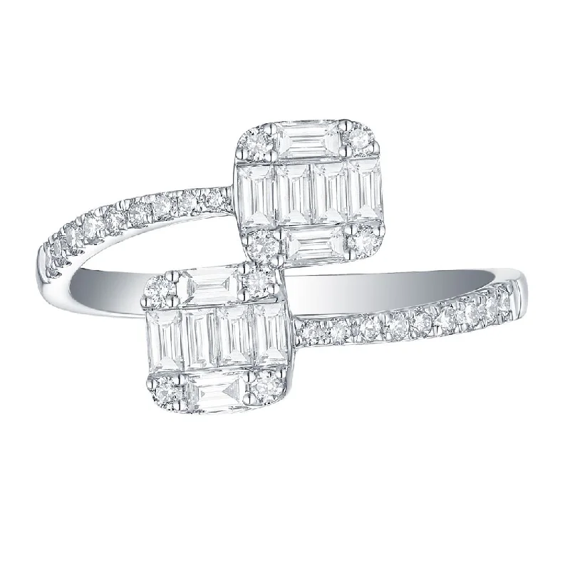 White Diamond Ring (White Diamond 0.39 cts. White Diamond 0.23 cts.)