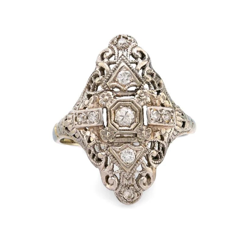 Art Deco 18k white gold diamond filigree ring